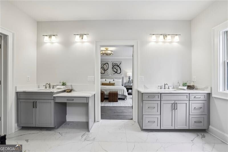 Alpharetta, Georgia, 30009, United States, 3 Bedrooms Bedrooms, ,4 BathroomsBathrooms,Residential,Active,1946539