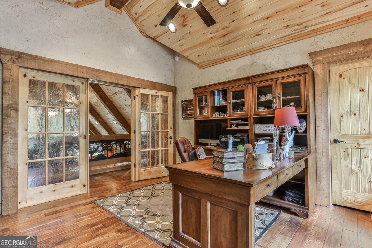 Talking Rock, Georgia, 30175, United States, 5 Bedrooms Bedrooms, ,5 BathroomsBathrooms,Residential,Active,1960178