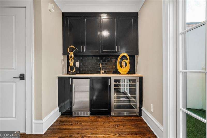 Atlanta, Georgia, 30319, United States, 3 Bedrooms Bedrooms, ,5 BathroomsBathrooms,Residential,Active,1996298