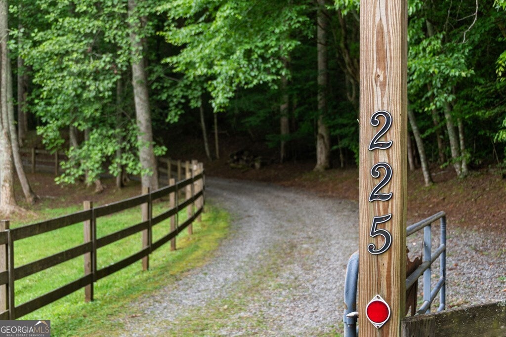 Blue Ridge, Georgia, 30513, United States, 3 Bedrooms Bedrooms, ,4 BathroomsBathrooms,Residential,Active,2008014