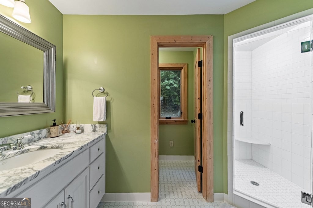 Morganton, Georgia, 30560, United States, 4 Bedrooms Bedrooms, ,5 BathroomsBathrooms,Residential,Active,1953363
