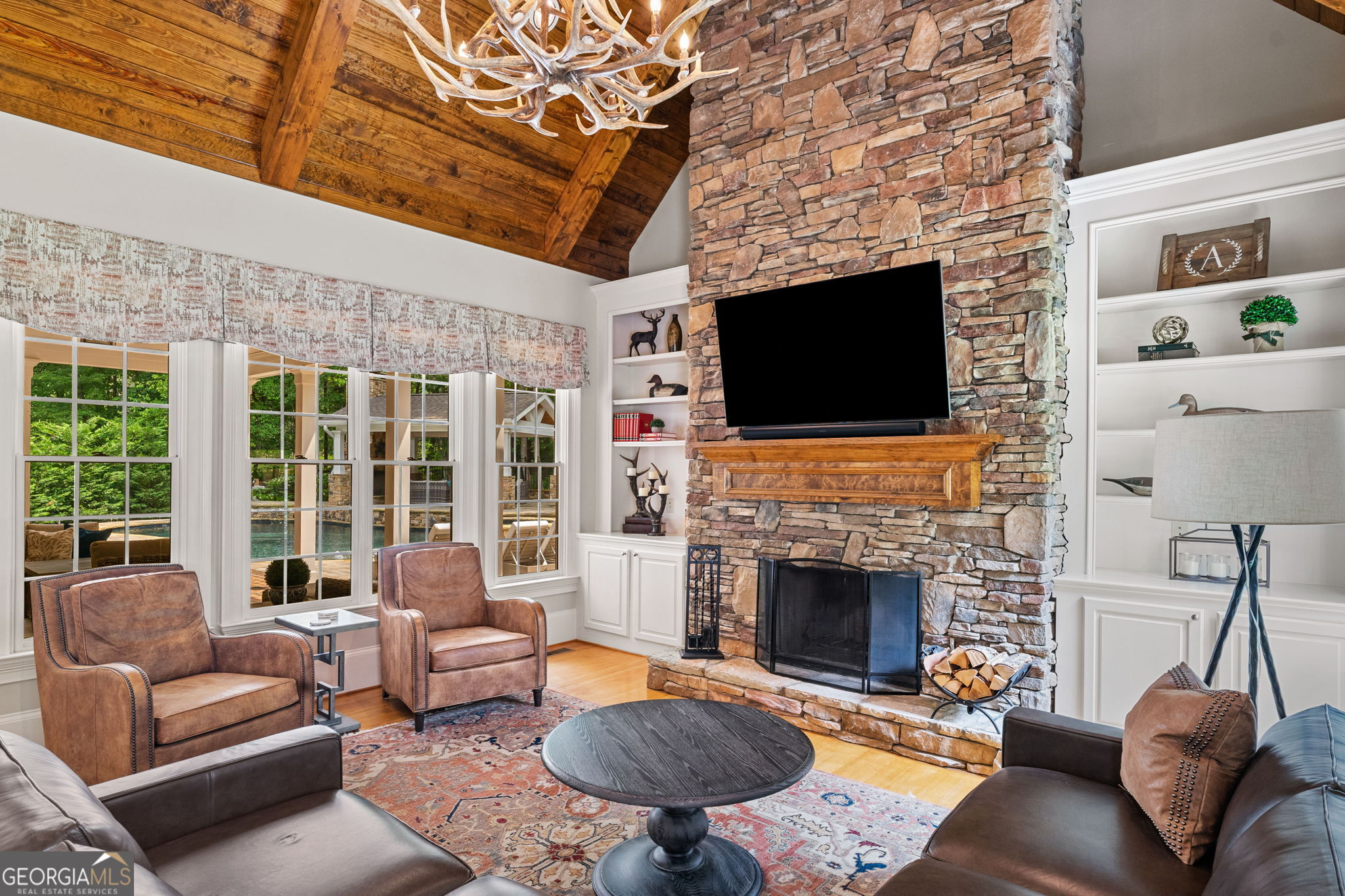 Canton, Georgia, 30115, United States, 6 Bedrooms Bedrooms, ,7 BathroomsBathrooms,Residential,Active,1831817