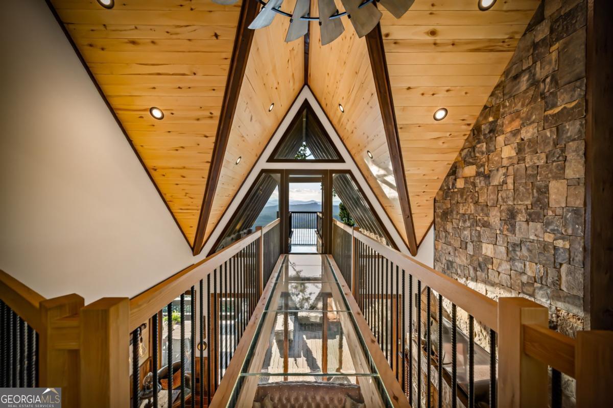 Blue Ridge, Georgia, 30513, United States, 4 Bedrooms Bedrooms, ,4 BathroomsBathrooms,Residential,Active,1905085