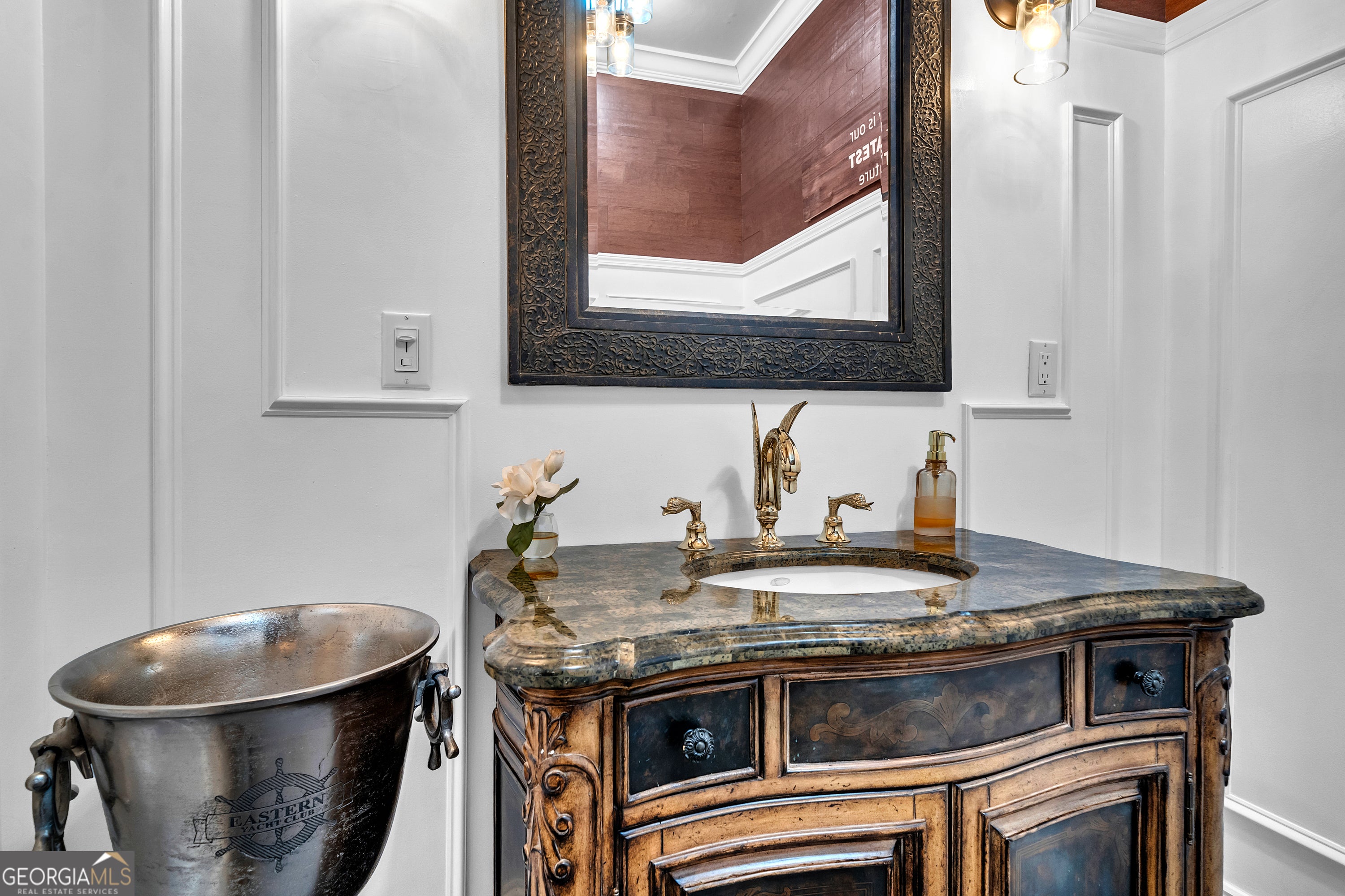 Milledgeville, Georgia, 31061, United States, 5 Bedrooms Bedrooms, ,5 BathroomsBathrooms,Residential,Active,2043114