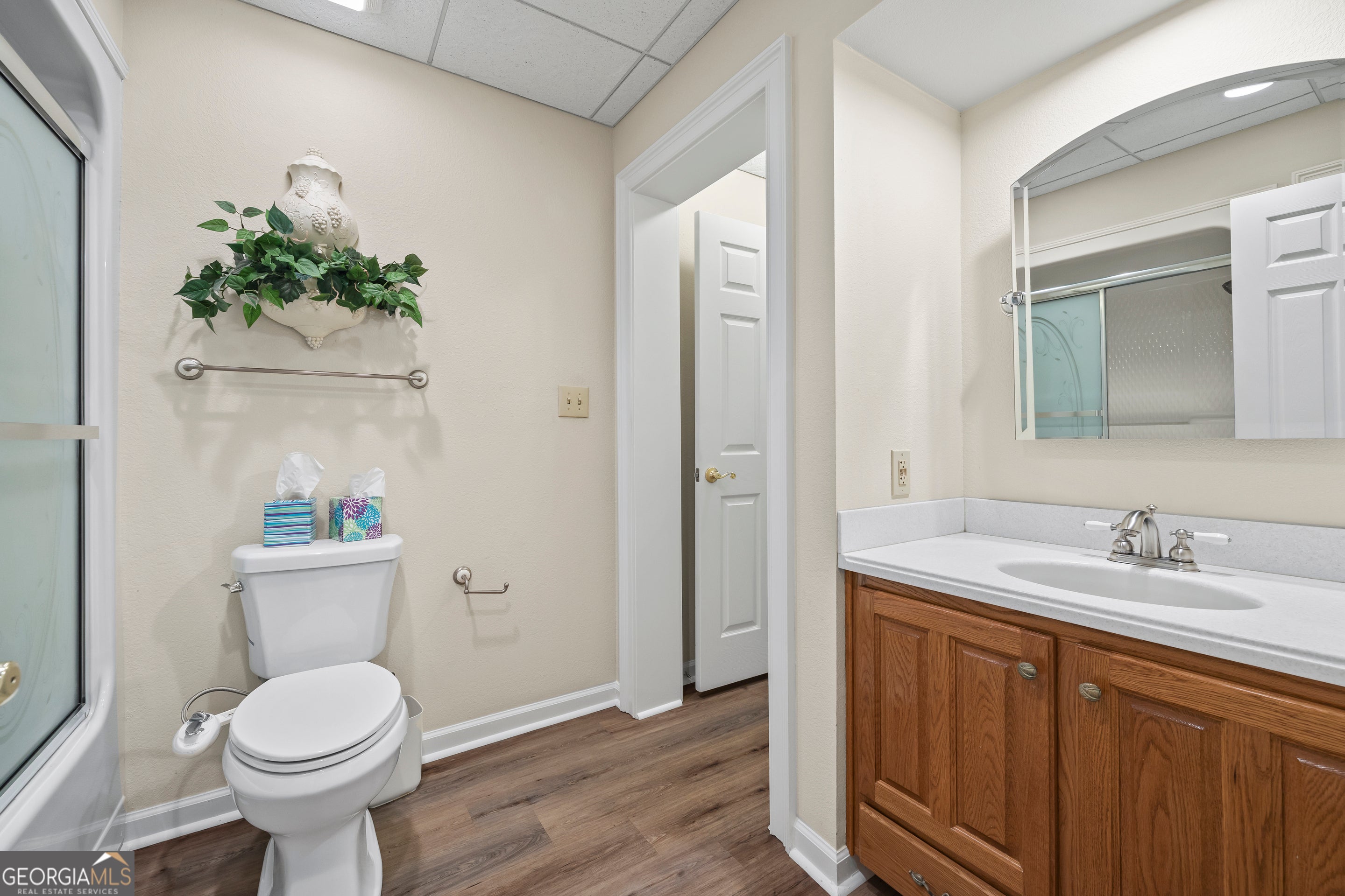 Lavonia, Georgia, 30553, United States, 5 Bedrooms Bedrooms, ,5 BathroomsBathrooms,Residential,Active,1862896