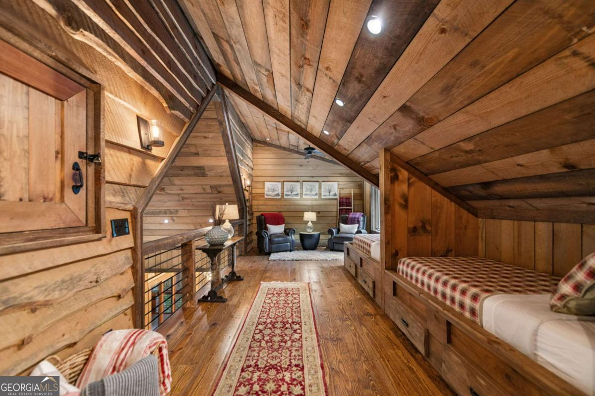 Blue Ridge, Georgia, 30513, United States, 3 Bedrooms Bedrooms, ,5 BathroomsBathrooms,Residential,Active,1973533