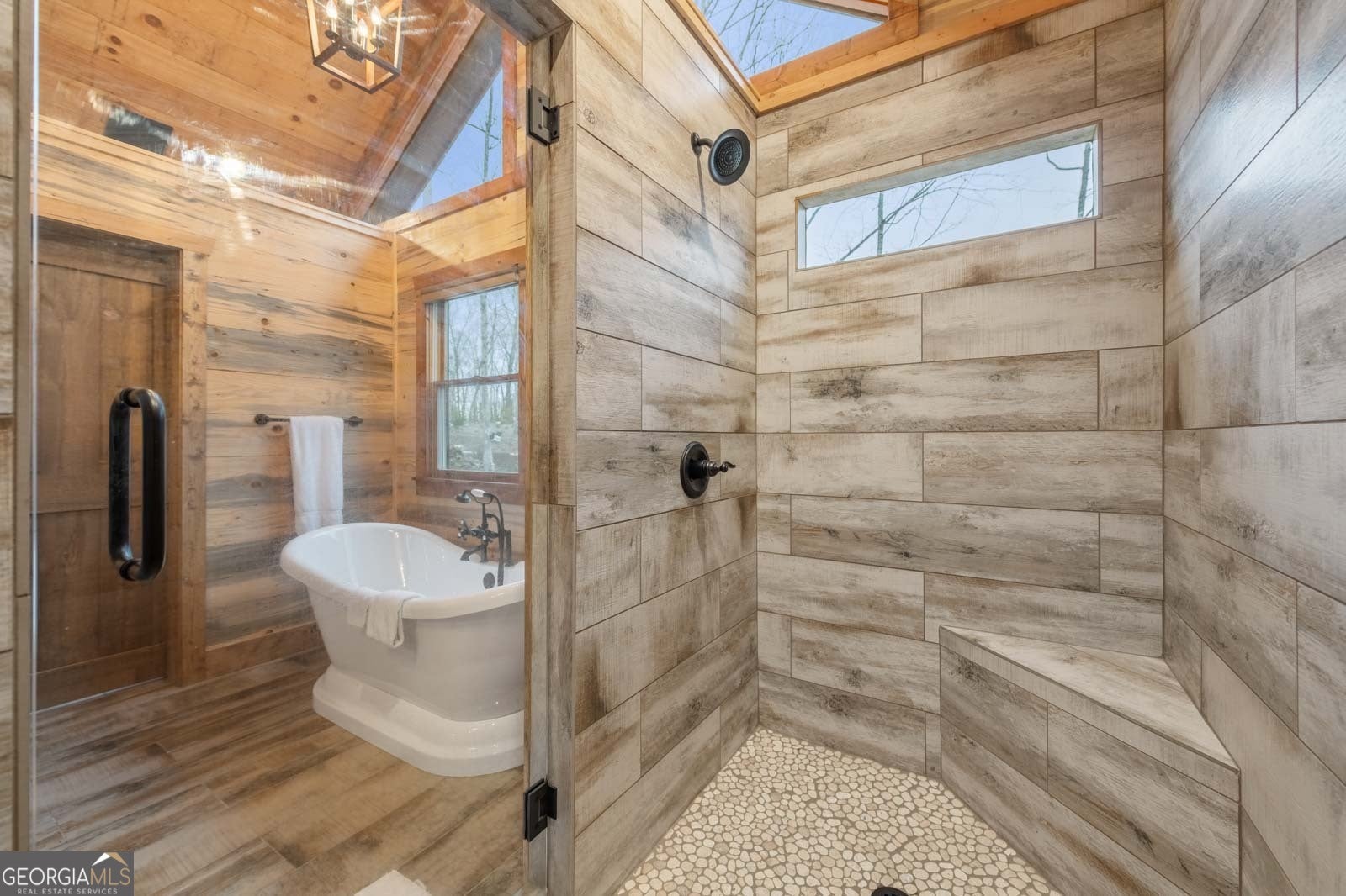 Blue Ridge, Georgia, 30513, United States, 4 Bedrooms Bedrooms, ,4 BathroomsBathrooms,Residential,Active,1972192