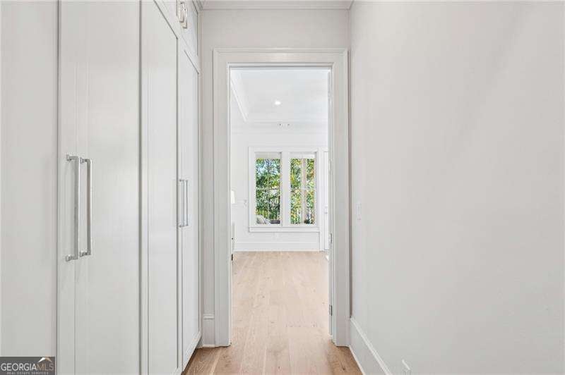 Atlanta, Georgia, 30306, United States, 6 Bedrooms Bedrooms, ,7 BathroomsBathrooms,Residential,Active,1994977