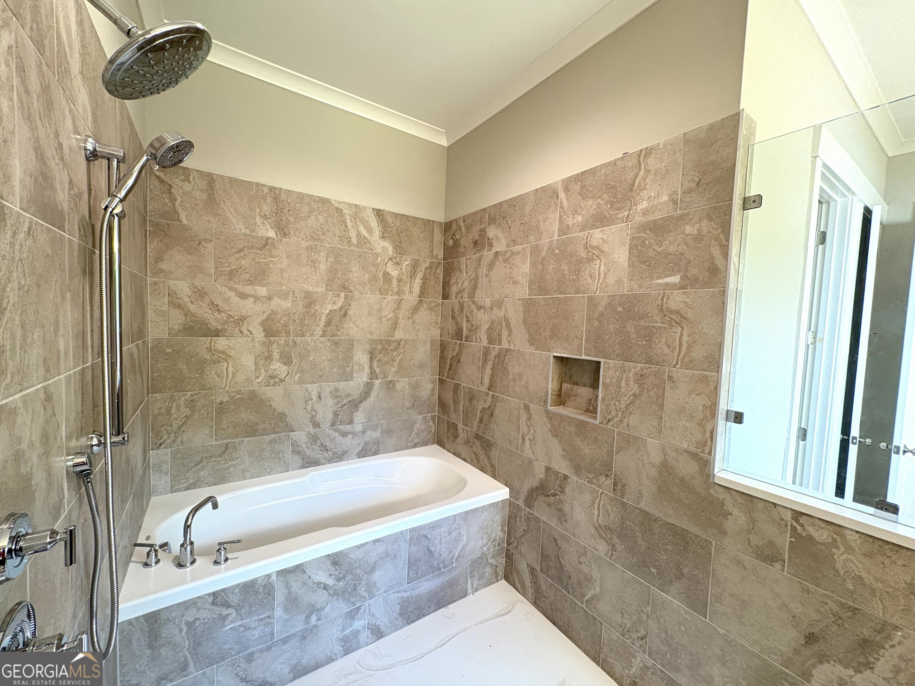Cumming, Georgia, 30041, United States, 4 Bedrooms Bedrooms, ,5 BathroomsBathrooms,Residential,Active,1902946