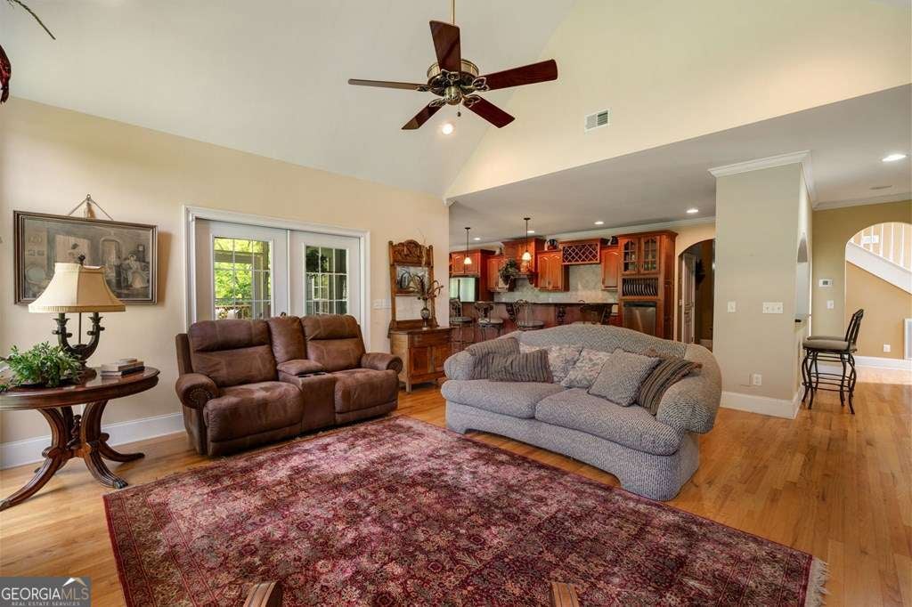 Ellijay, Georgia, 30536, United States, 3 Bedrooms Bedrooms, ,3 BathroomsBathrooms,Residential,Active,1953428