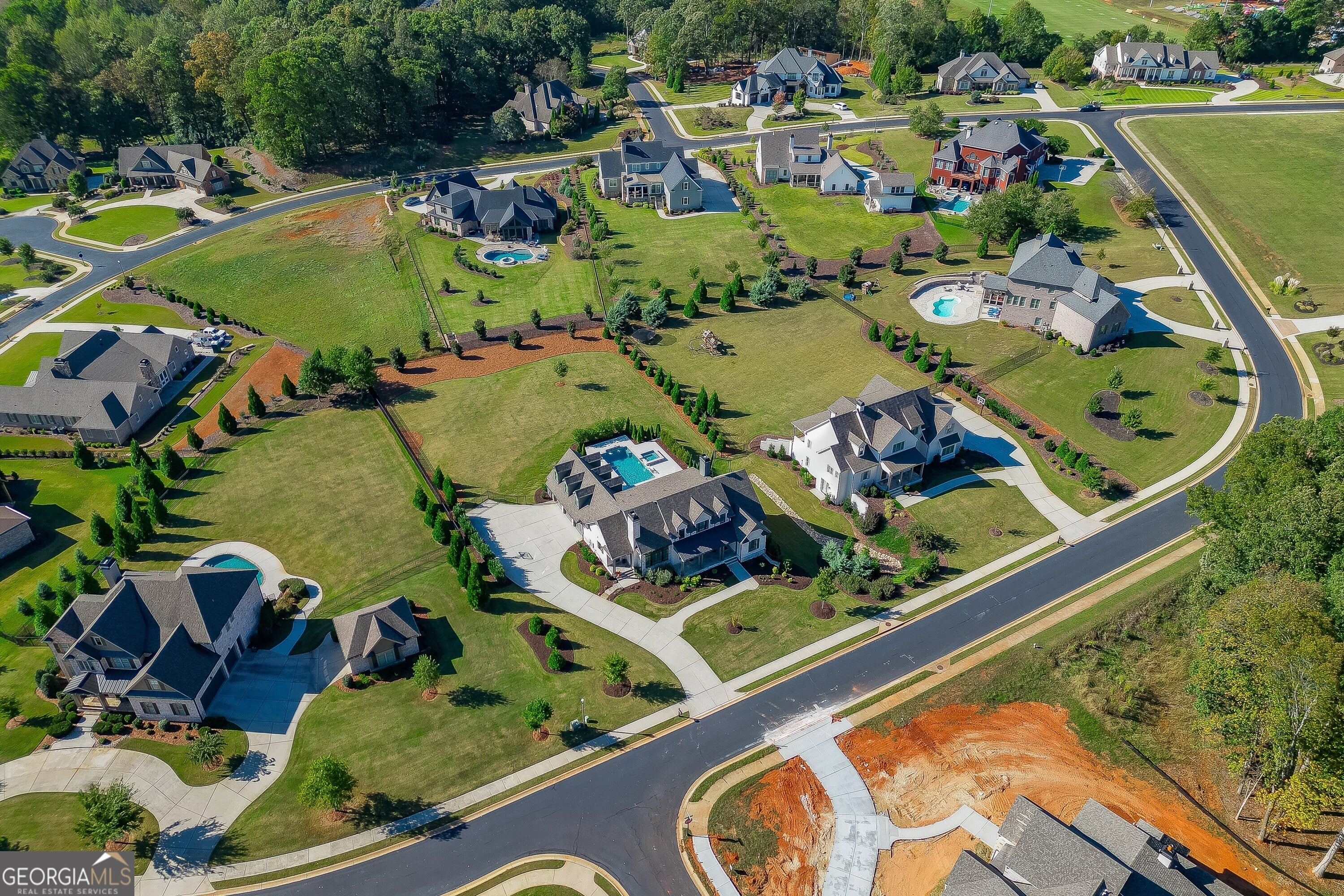 Flowery Branch, Georgia, 30542, United States, 4 Bedrooms Bedrooms, ,6 BathroomsBathrooms,Residential,Active,1999906