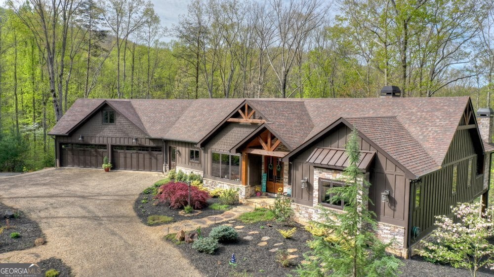 Ellijay, Georgia, 30536, United States, 5 Bedrooms Bedrooms, ,6 BathroomsBathrooms,Residential,Active,1953697