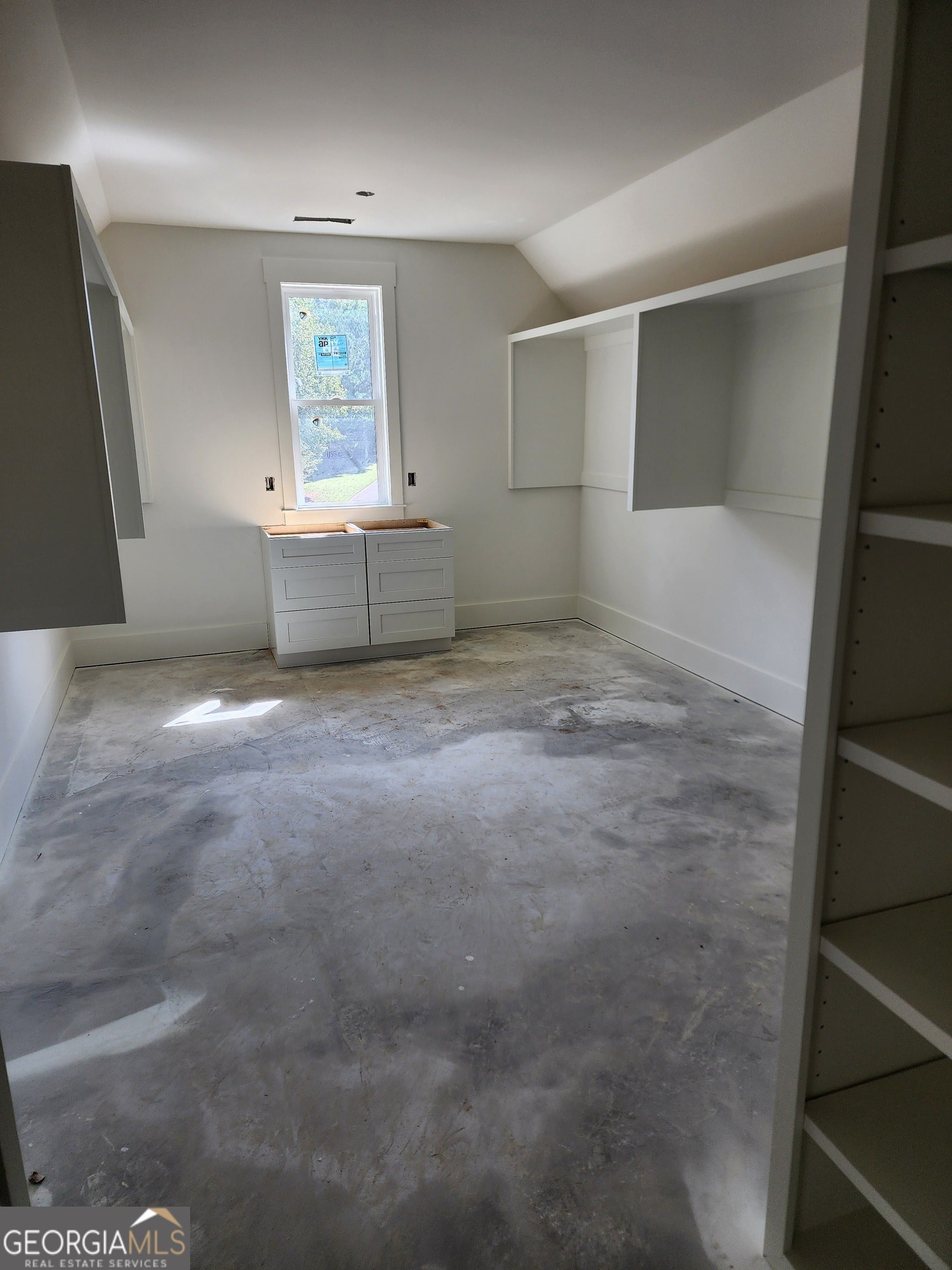 Flowery Branch, Georgia, 30542, United States, 5 Bedrooms Bedrooms, ,6 BathroomsBathrooms,Residential,Active,1926897