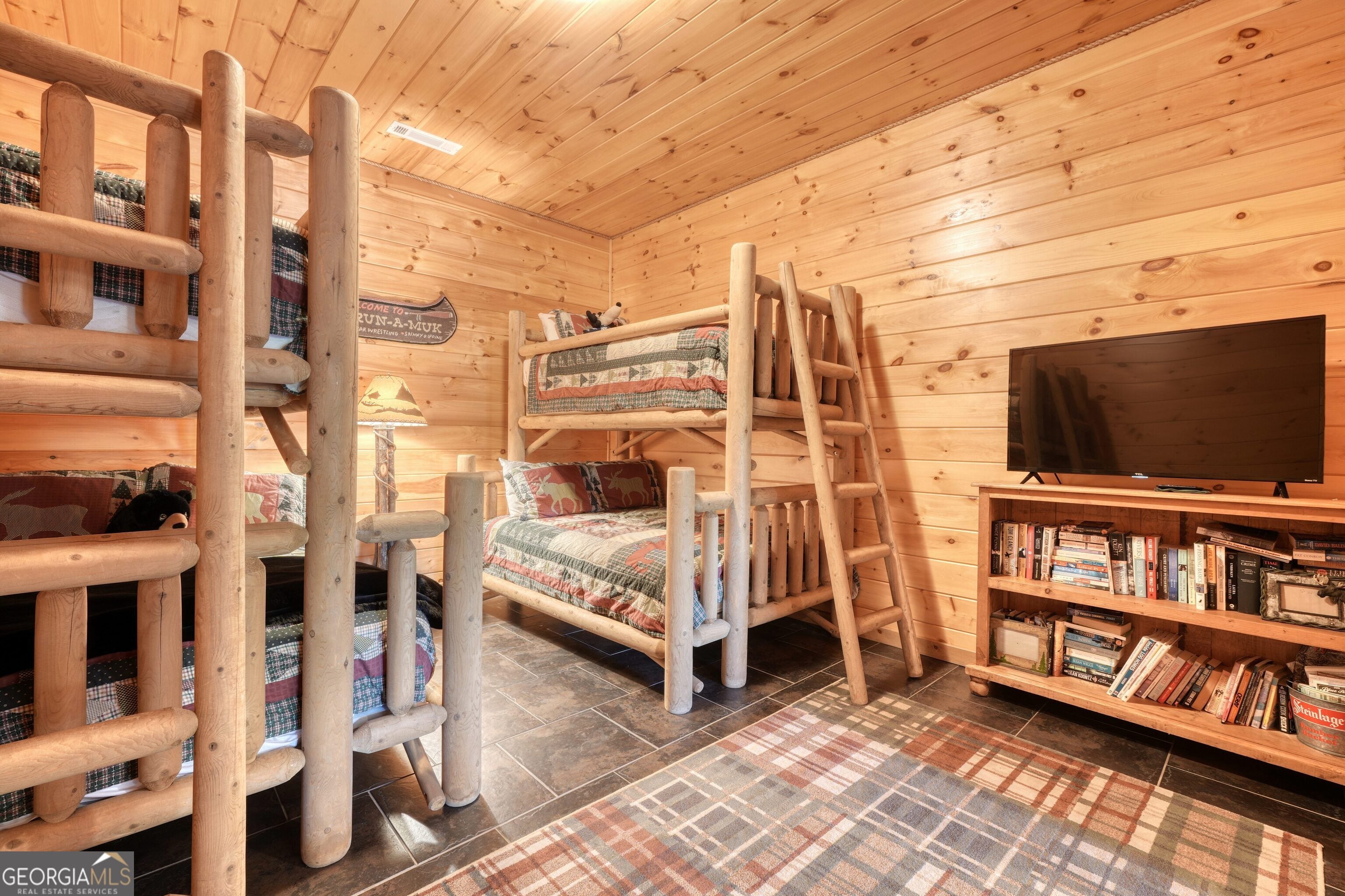 Blue Ridge, Georgia, 30513, United States, 4 Bedrooms Bedrooms, ,5 BathroomsBathrooms,Residential,Active,1969833