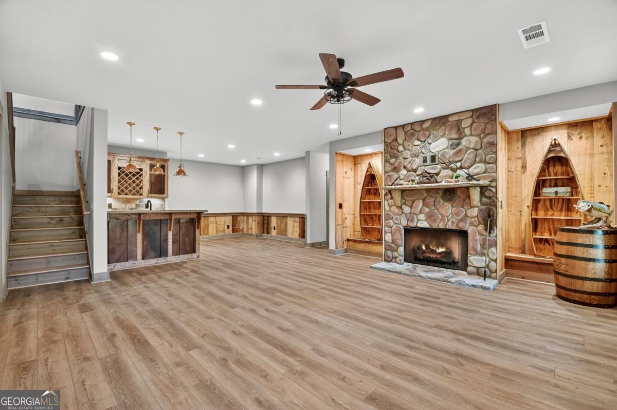 Ellijay, Georgia, 30540, United States, 4 Bedrooms Bedrooms, ,3 BathroomsBathrooms,Residential,Active,1971791