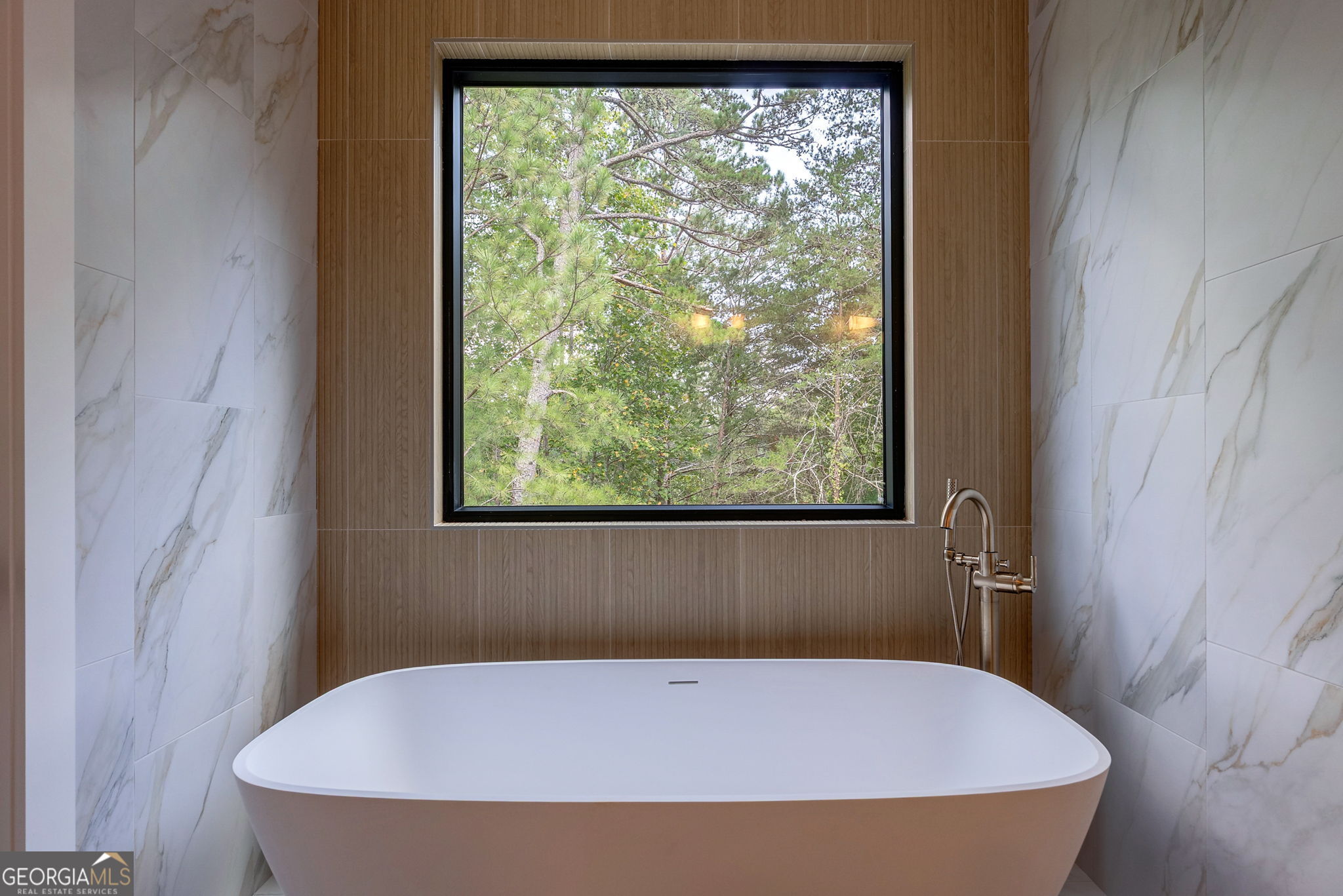 Cumming, Georgia, 30041, United States, 4 Bedrooms Bedrooms, ,4 BathroomsBathrooms,Residential,Active,1945468