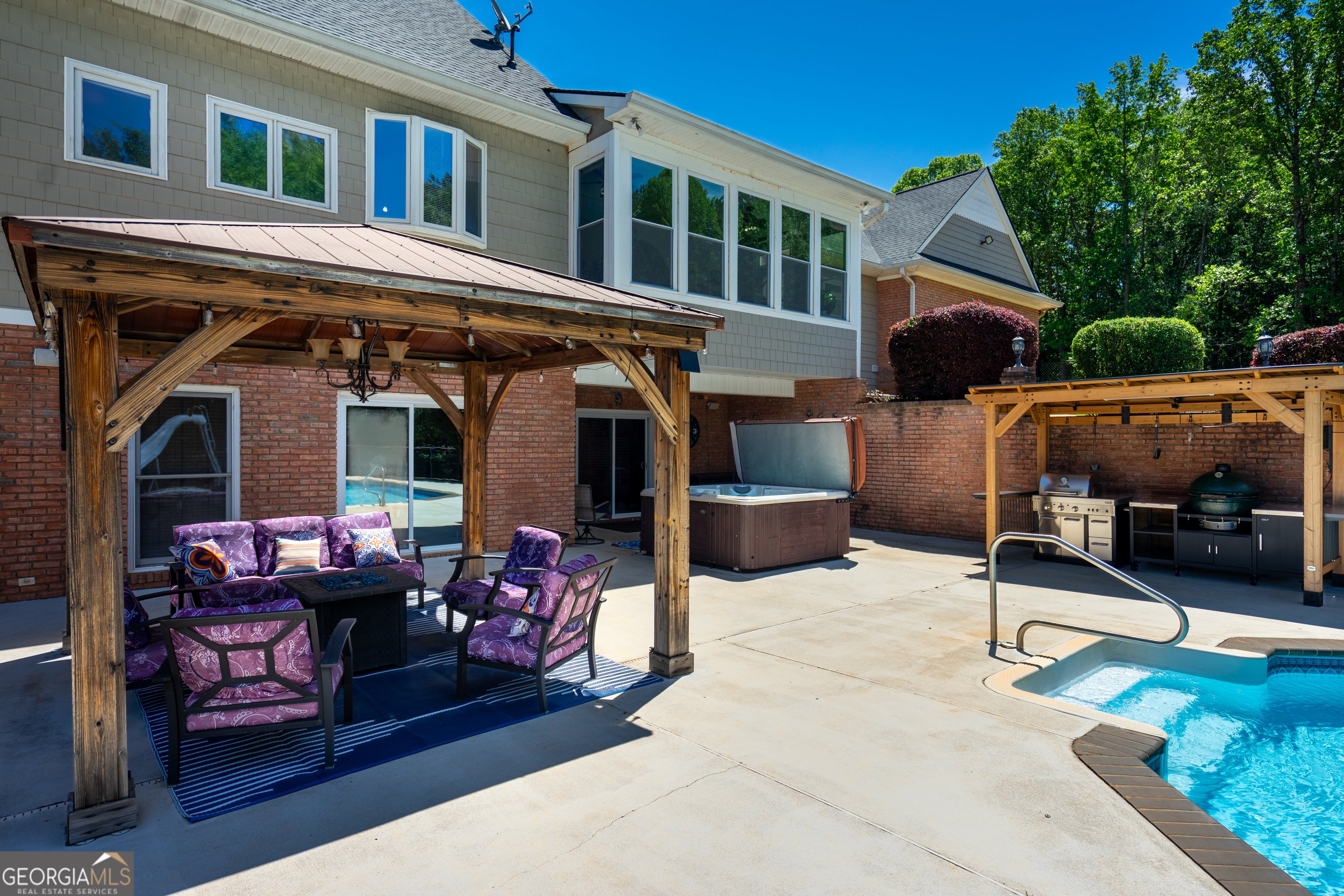 Pine Mountain, Georgia, 31822, United States, 4 Bedrooms Bedrooms, ,6 BathroomsBathrooms,Residential,Active,2045015