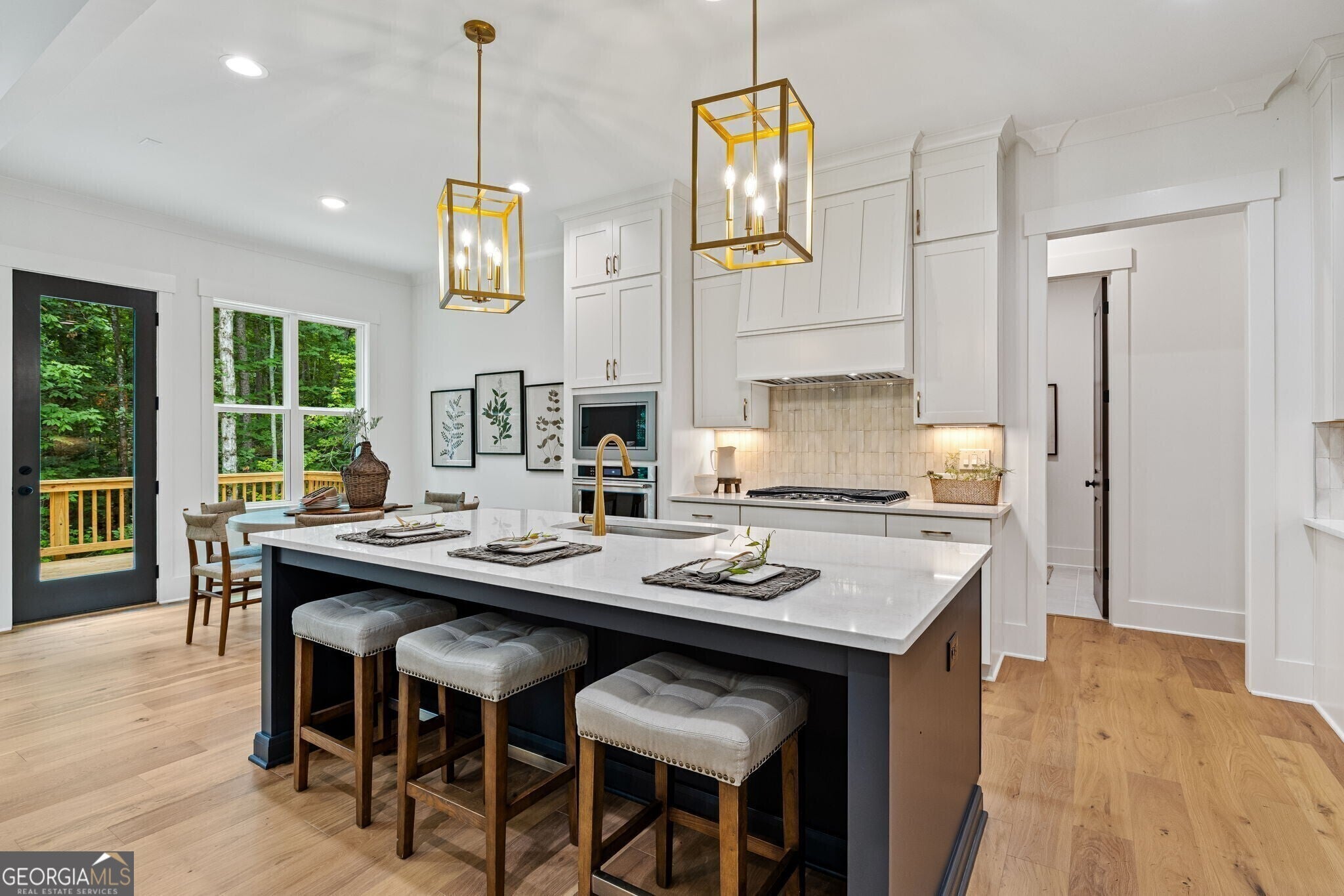 Gainesville, Georgia, 30506, United States, 5 Bedrooms Bedrooms, ,5 BathroomsBathrooms,Residential,Active,2006922