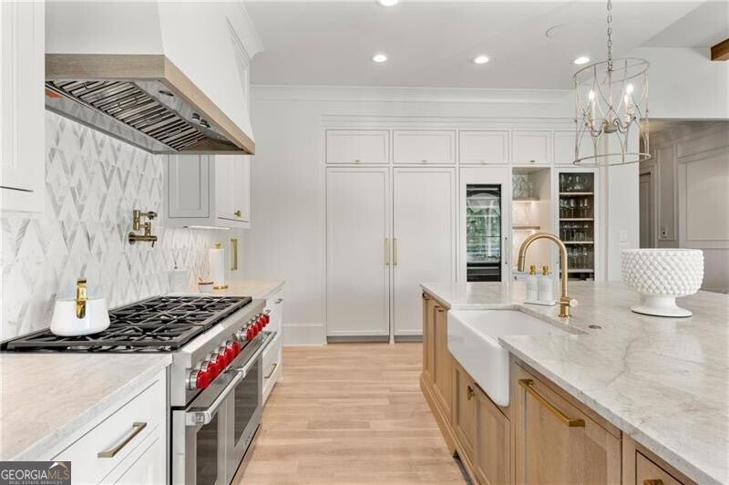 Alpharetta, Georgia, 30004, United States, 6 Bedrooms Bedrooms, ,8 BathroomsBathrooms,Residential,Active,1929430