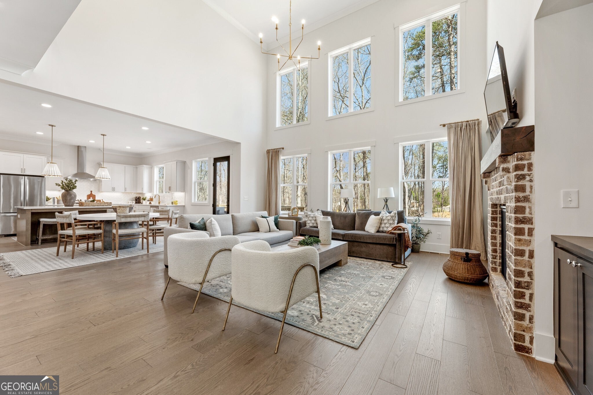 Cumming, Georgia, 30041, United States, 5 Bedrooms Bedrooms, ,5 BathroomsBathrooms,Residential,Active,1964470