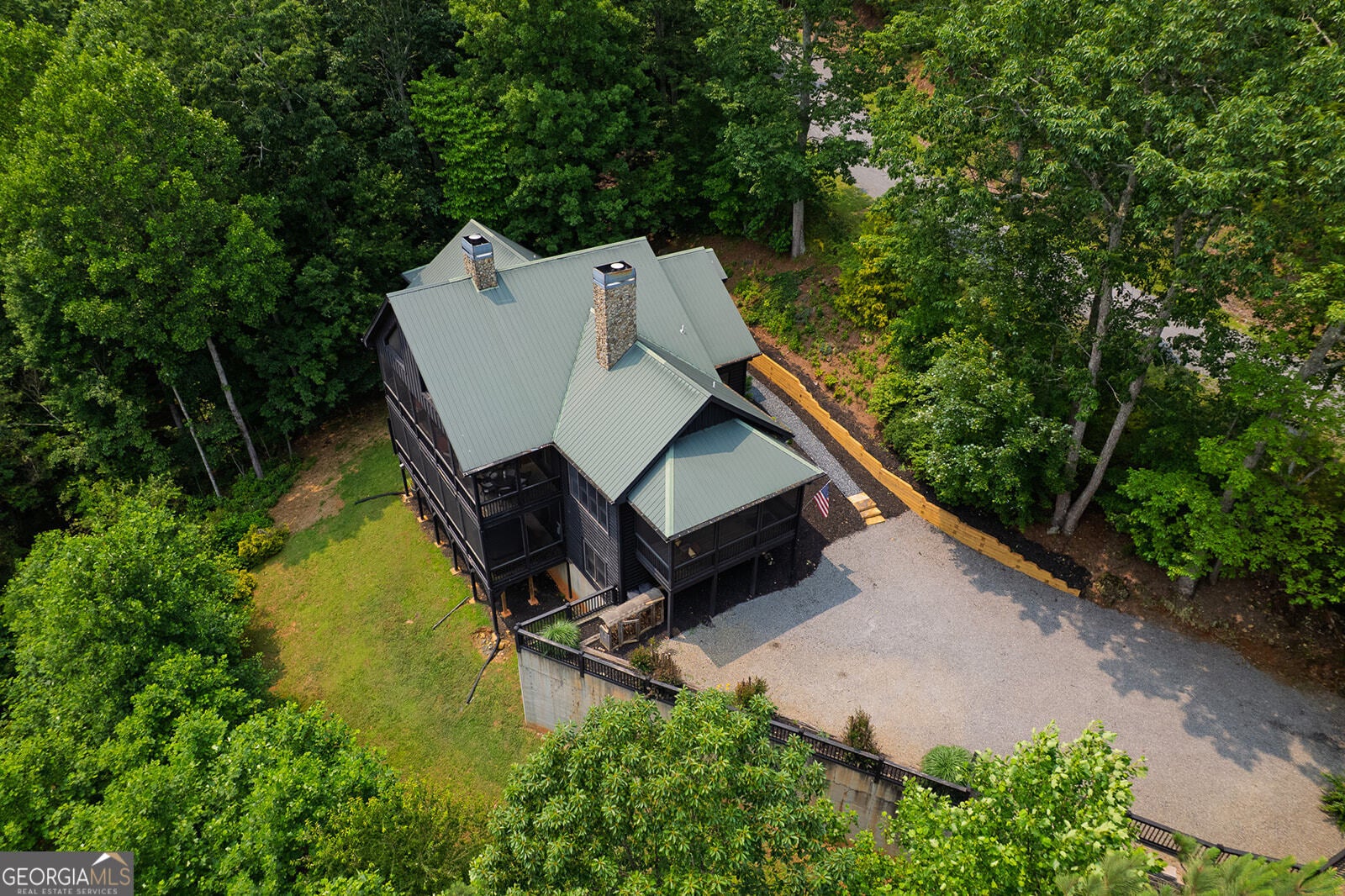 Ellijay, Georgia, 30536, United States, 6 Bedrooms Bedrooms, ,5 BathroomsBathrooms,Residential,Active,1936401