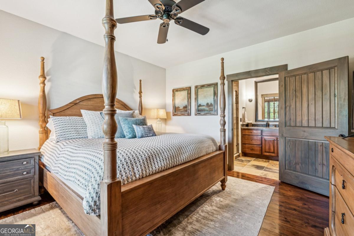 Ellijay, Georgia, 30536, United States, 3 Bedrooms Bedrooms, ,4 BathroomsBathrooms,Residential,Active,1929422