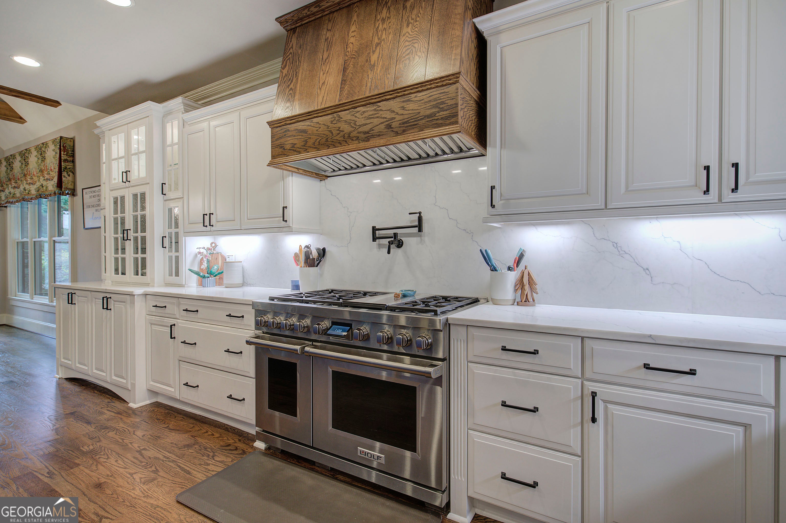 Canton, Georgia, 30114, United States, 6 Bedrooms Bedrooms, ,5 BathroomsBathrooms,Residential,Active,2009409