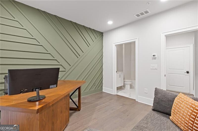 Atlanta, Georgia, 30308, United States, 3 Bedrooms Bedrooms, ,4 BathroomsBathrooms,Residential,Active,1969678