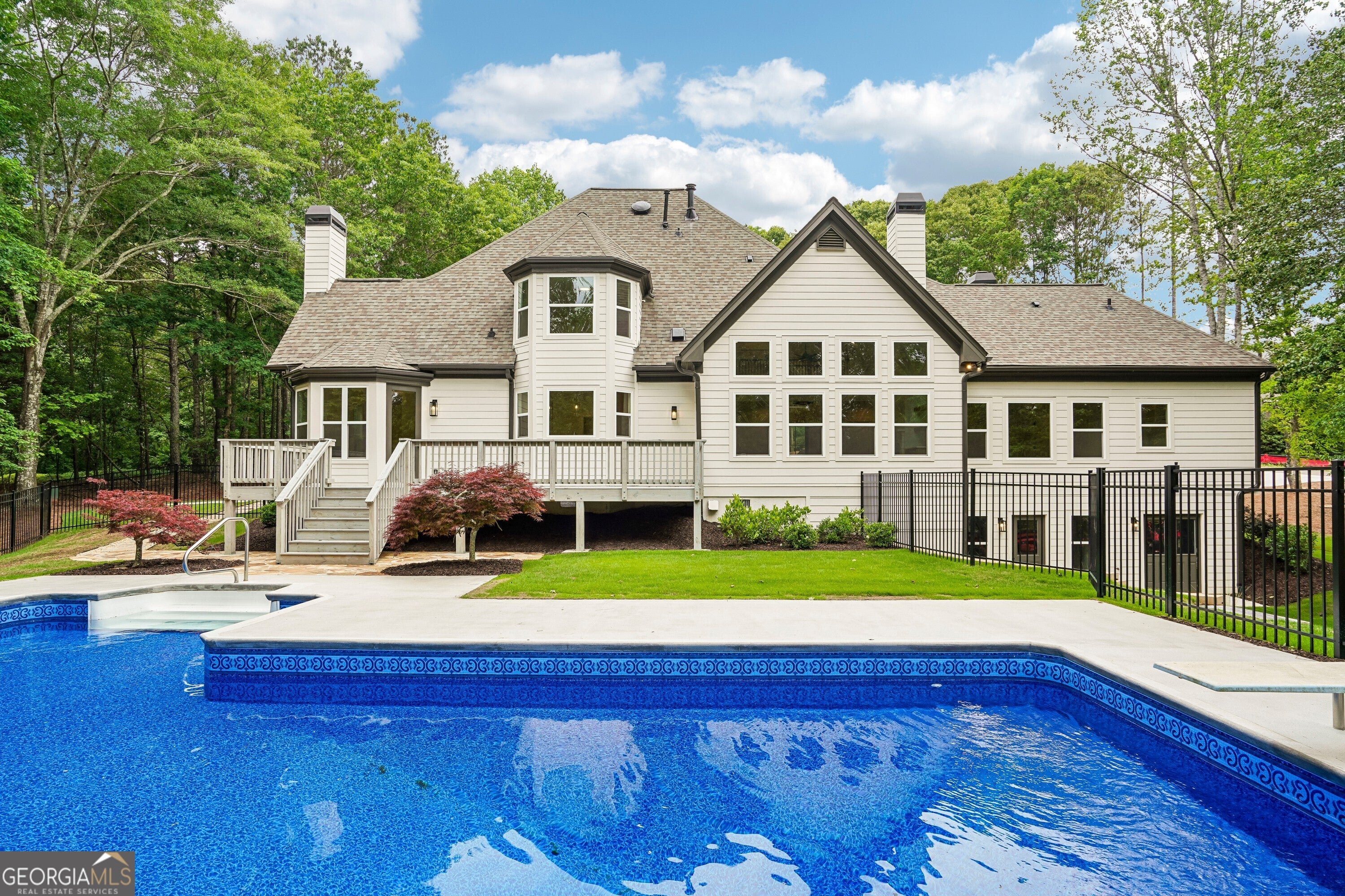 Cumming, Georgia, 30041, United States, 4 Bedrooms Bedrooms, ,5 BathroomsBathrooms,Residential,Active,2020513