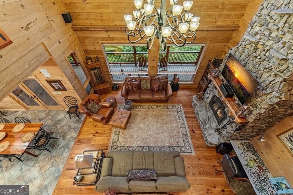 Morganton, Georgia, 30560, United States, 4 Bedrooms Bedrooms, ,5 BathroomsBathrooms,Residential,Active,1953363