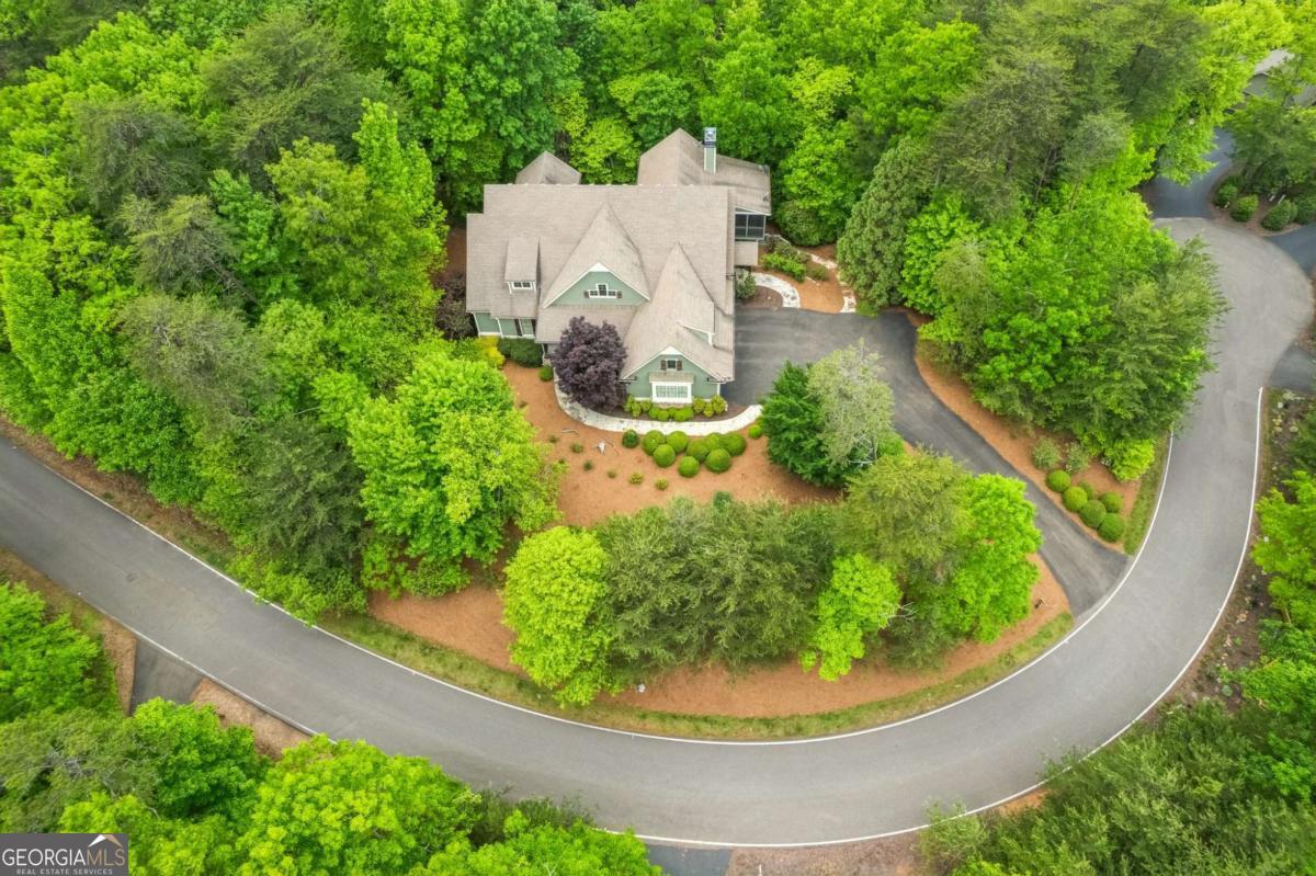 Big Canoe, Georgia, 30143, United States, 5 Bedrooms Bedrooms, ,6 BathroomsBathrooms,Residential,Active,1997550