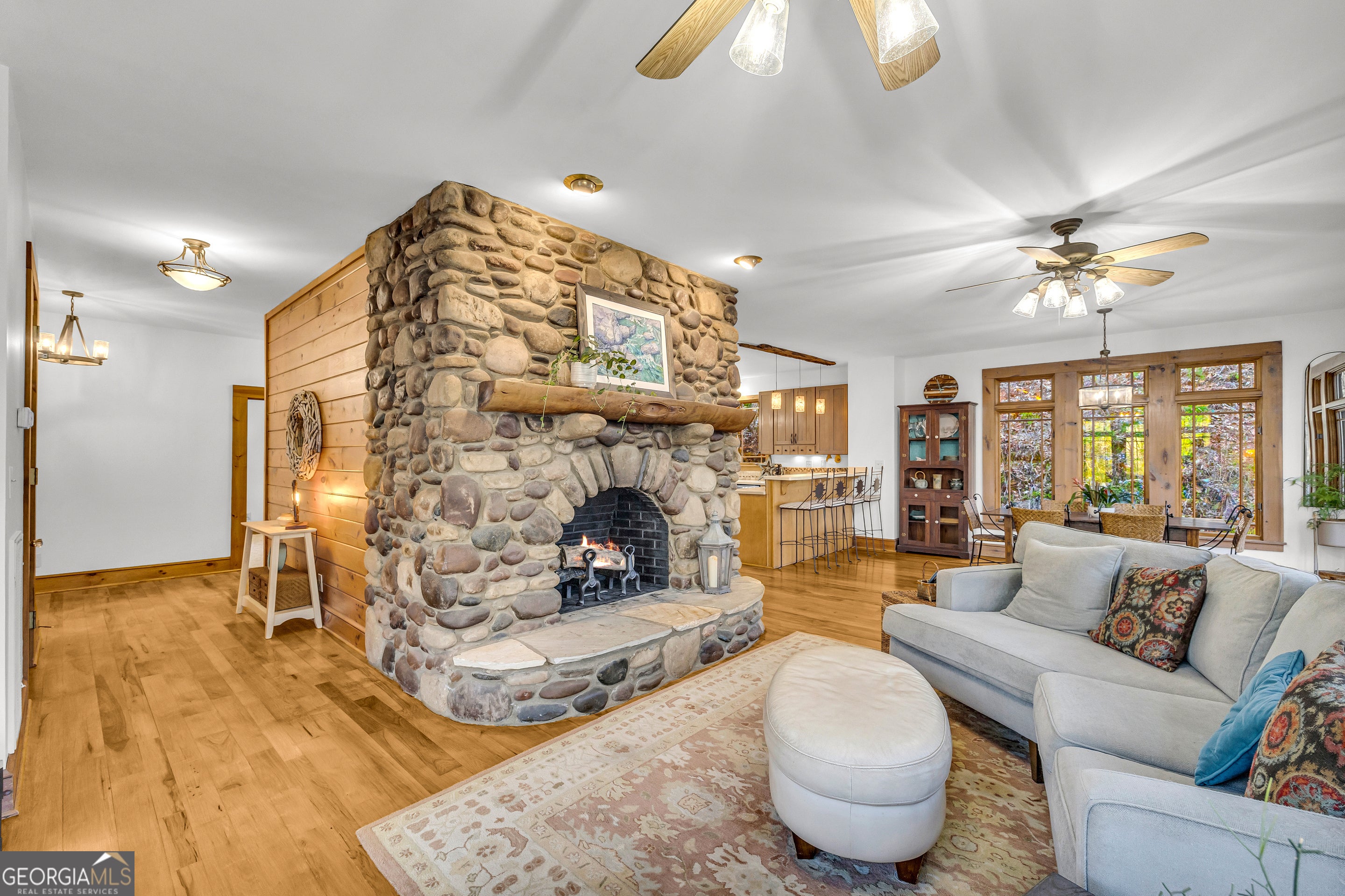 Cherry Log, Georgia, 30522, United States, 4 Bedrooms Bedrooms, ,5 BathroomsBathrooms,Residential,Active,2044142