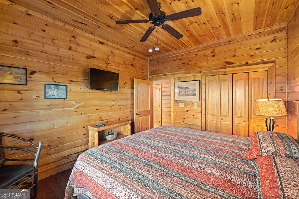 Mineral Bluff, Georgia, 30559, United States, 4 Bedrooms Bedrooms, ,5 BathroomsBathrooms,Residential,Active,2044577