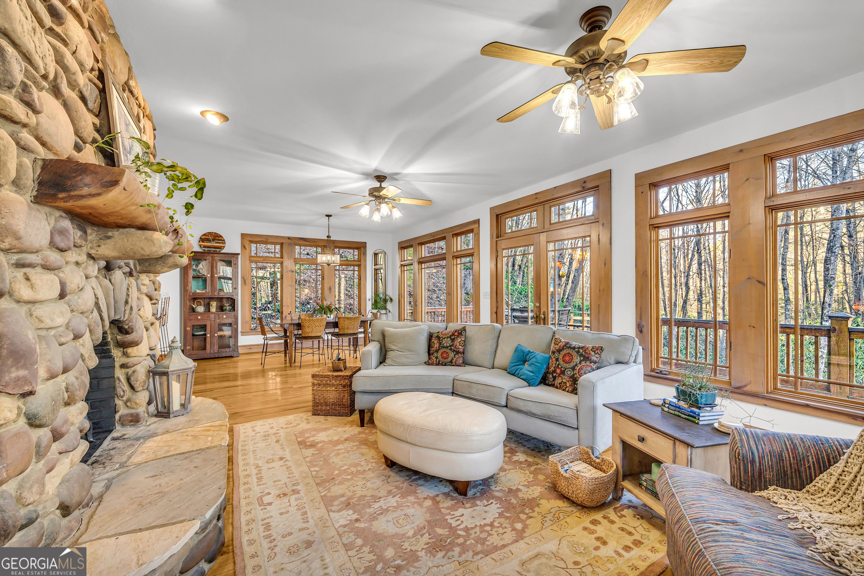 Cherry Log, Georgia, 30522, United States, 4 Bedrooms Bedrooms, ,5 BathroomsBathrooms,Residential,Active,2044142