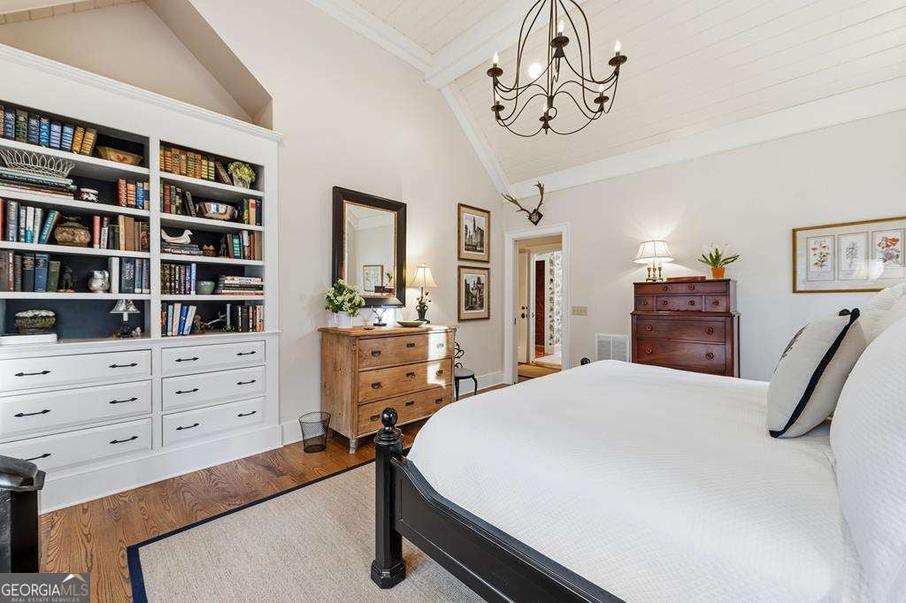 Murphy, North Carolina, 28906, United States, 5 Bedrooms Bedrooms, ,6 BathroomsBathrooms,Residential,Active,2001080