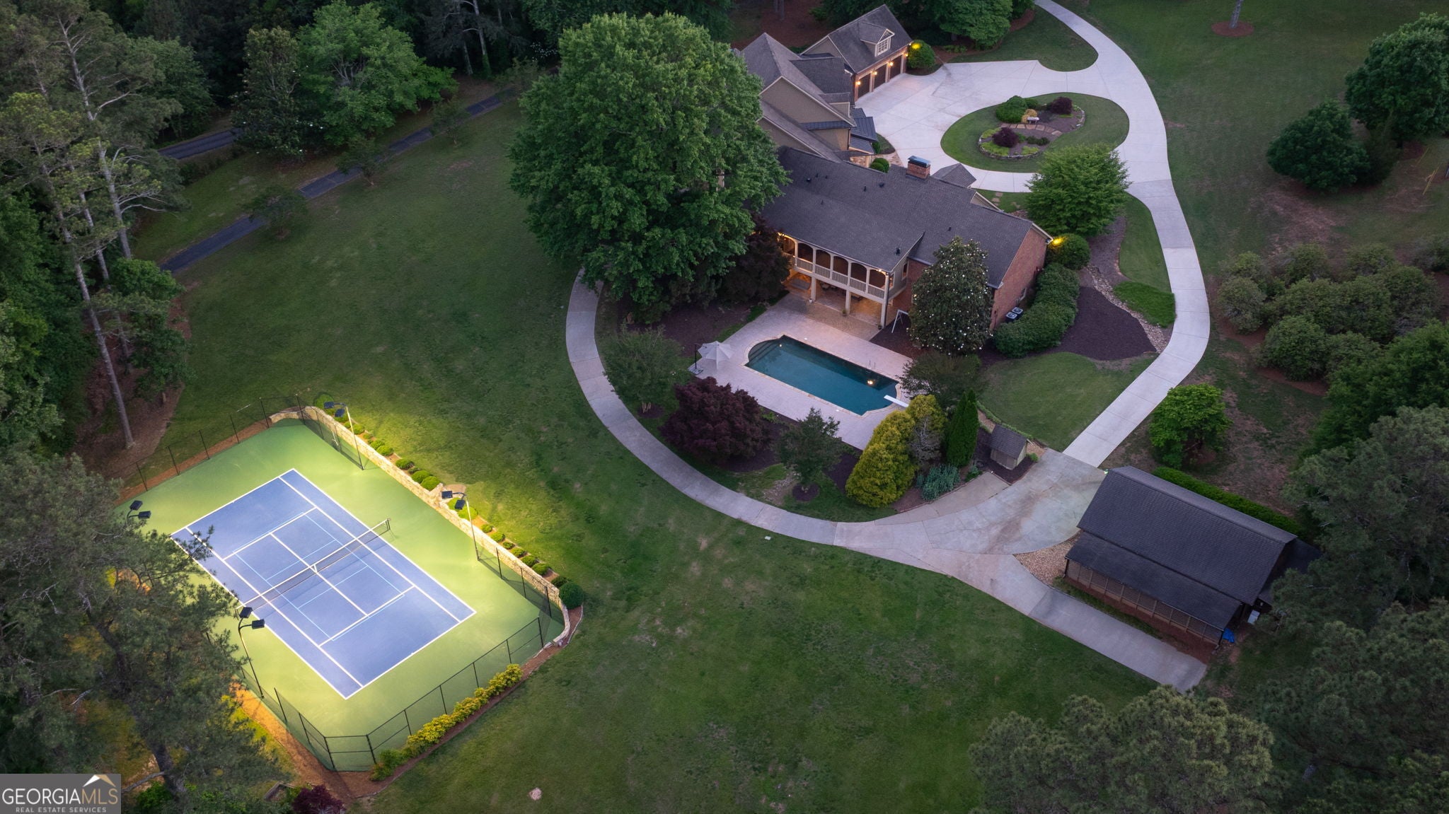 Kennesaw, Georgia, 30152, United States, 6 Bedrooms Bedrooms, ,10 BathroomsBathrooms,Residential,Active,2051971