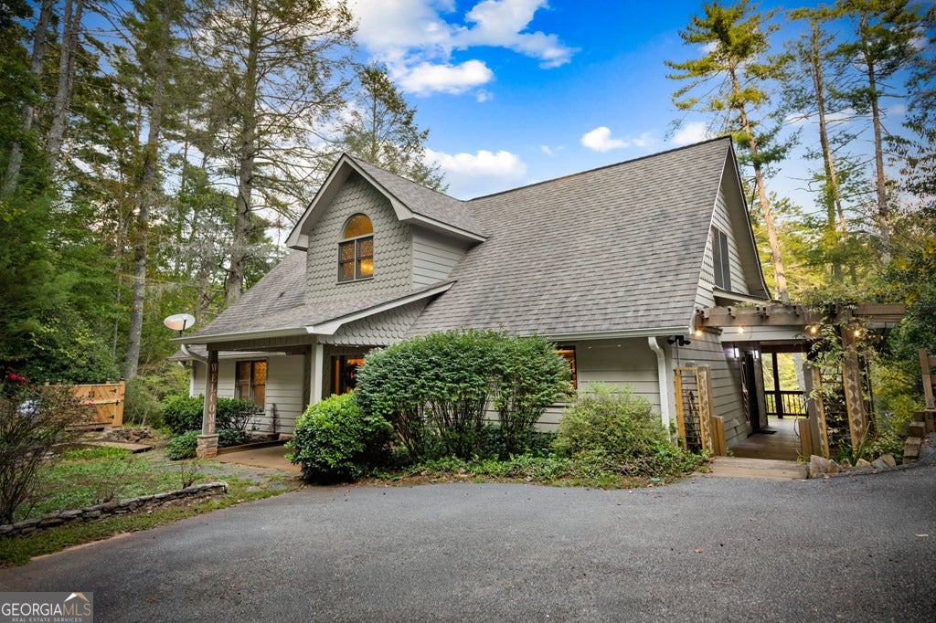 Blue Ridge, Georgia, 30513, United States, 4 Bedrooms Bedrooms, ,3 BathroomsBathrooms,Residential,Active,1945256