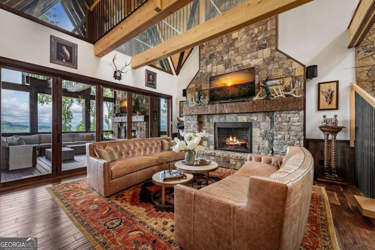 Blue Ridge, Georgia, 30513, United States, 4 Bedrooms Bedrooms, ,4 BathroomsBathrooms,Residential,Active,1905085