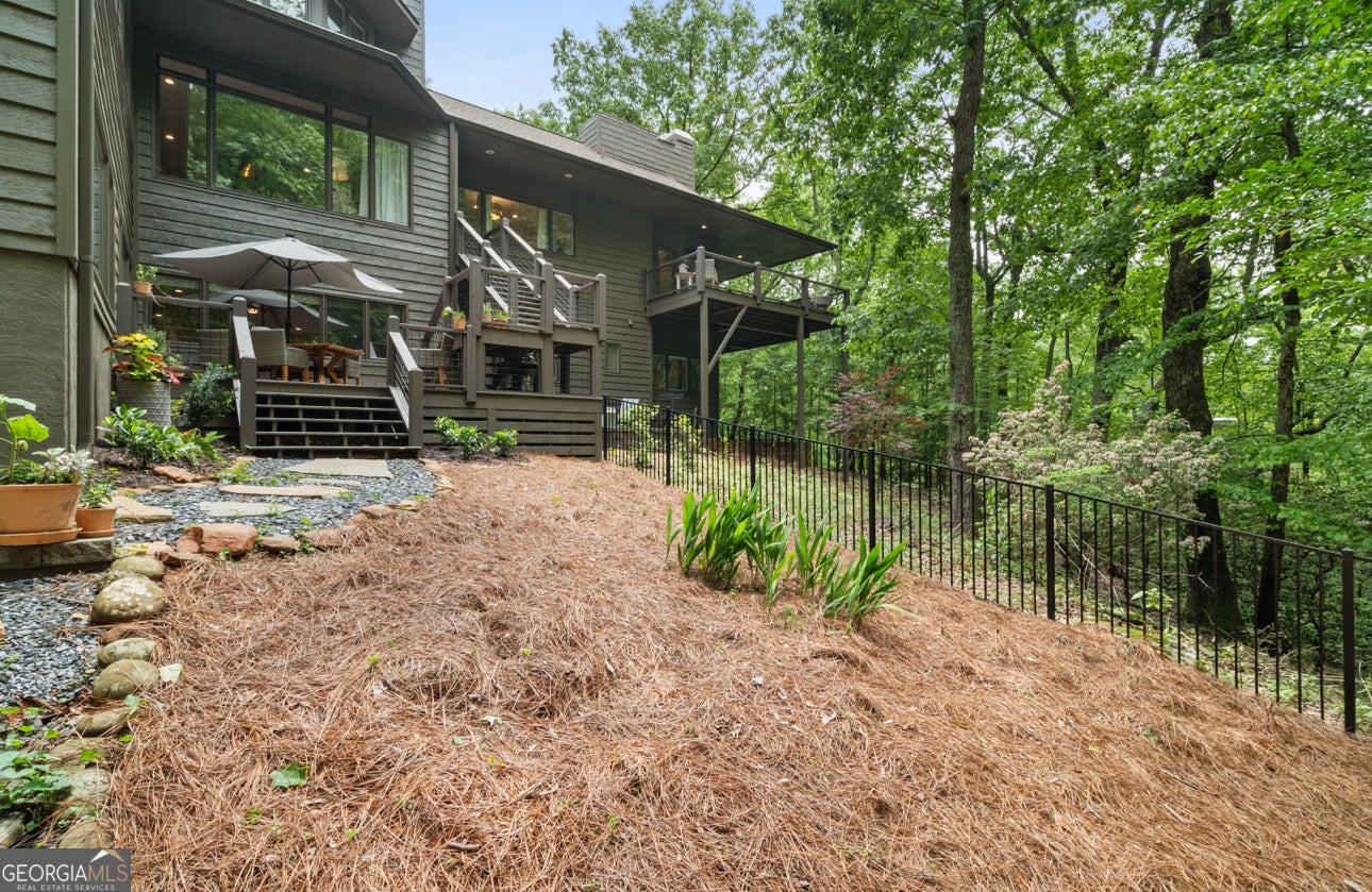 Big Canoe, Georgia, 30143, United States, 5 Bedrooms Bedrooms, ,6 BathroomsBathrooms,Residential,Active,1810518
