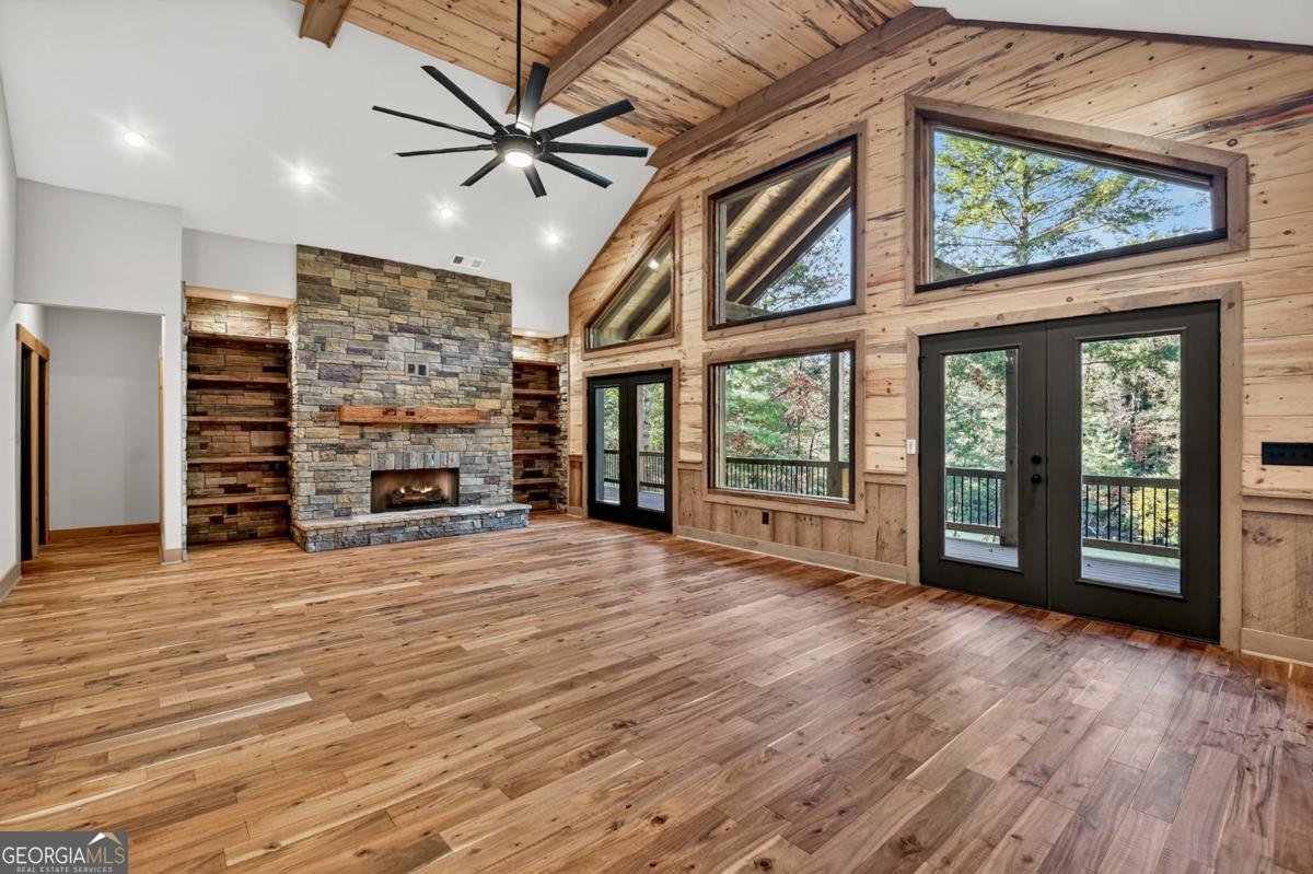 Ellijay, Georgia, 30540, United States, 4 Bedrooms Bedrooms, ,3 BathroomsBathrooms,Residential,Active,1971791