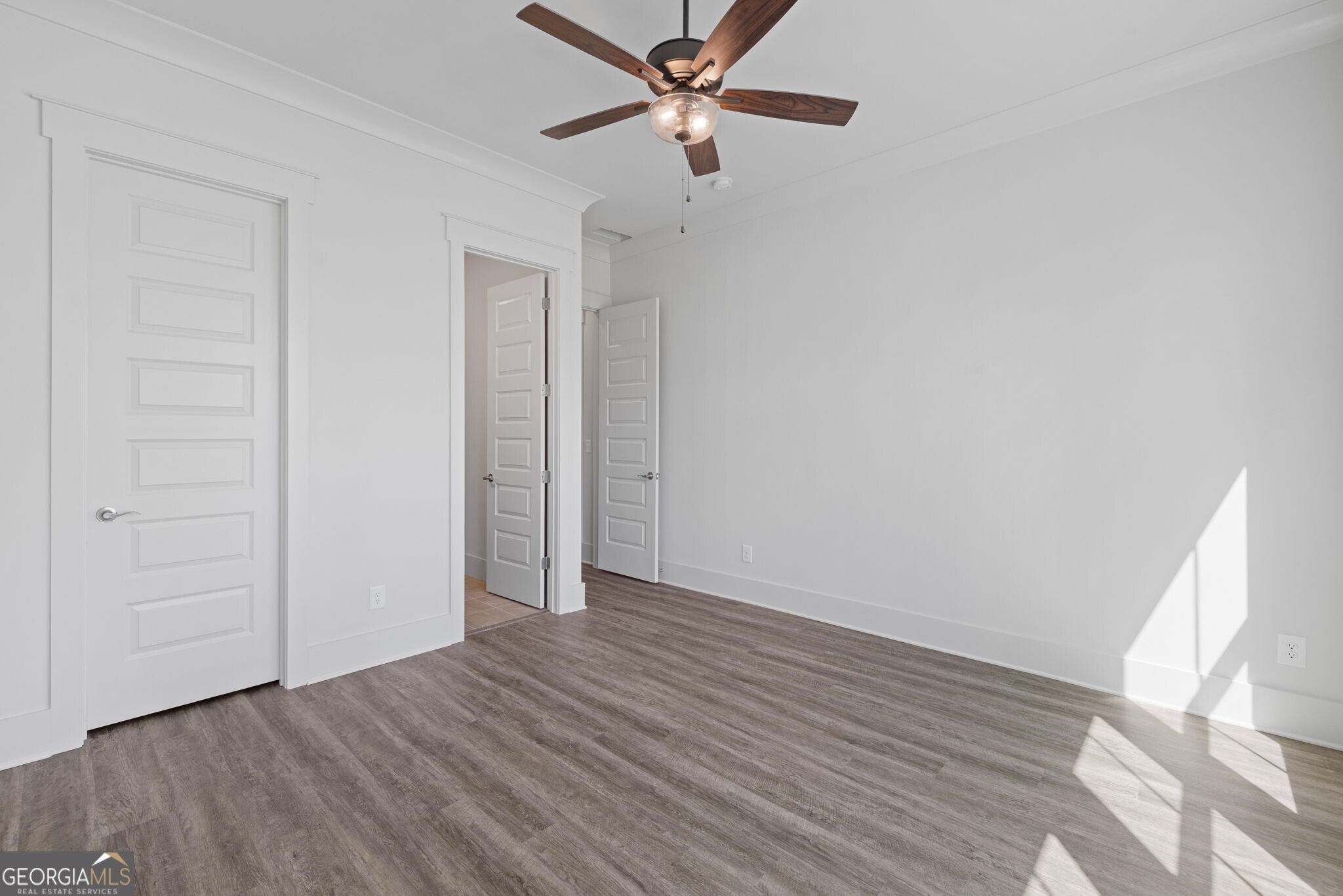 Cumming, Georgia, 30041, United States, 4 Bedrooms Bedrooms, ,5 BathroomsBathrooms,Residential,Active,1998596