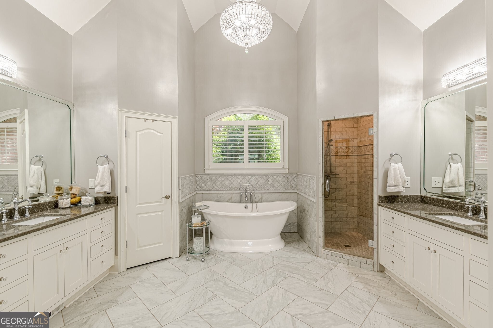 Douglasville, Georgia, 30135, United States, 5 Bedrooms Bedrooms, ,5 BathroomsBathrooms,Residential,Active,1820834