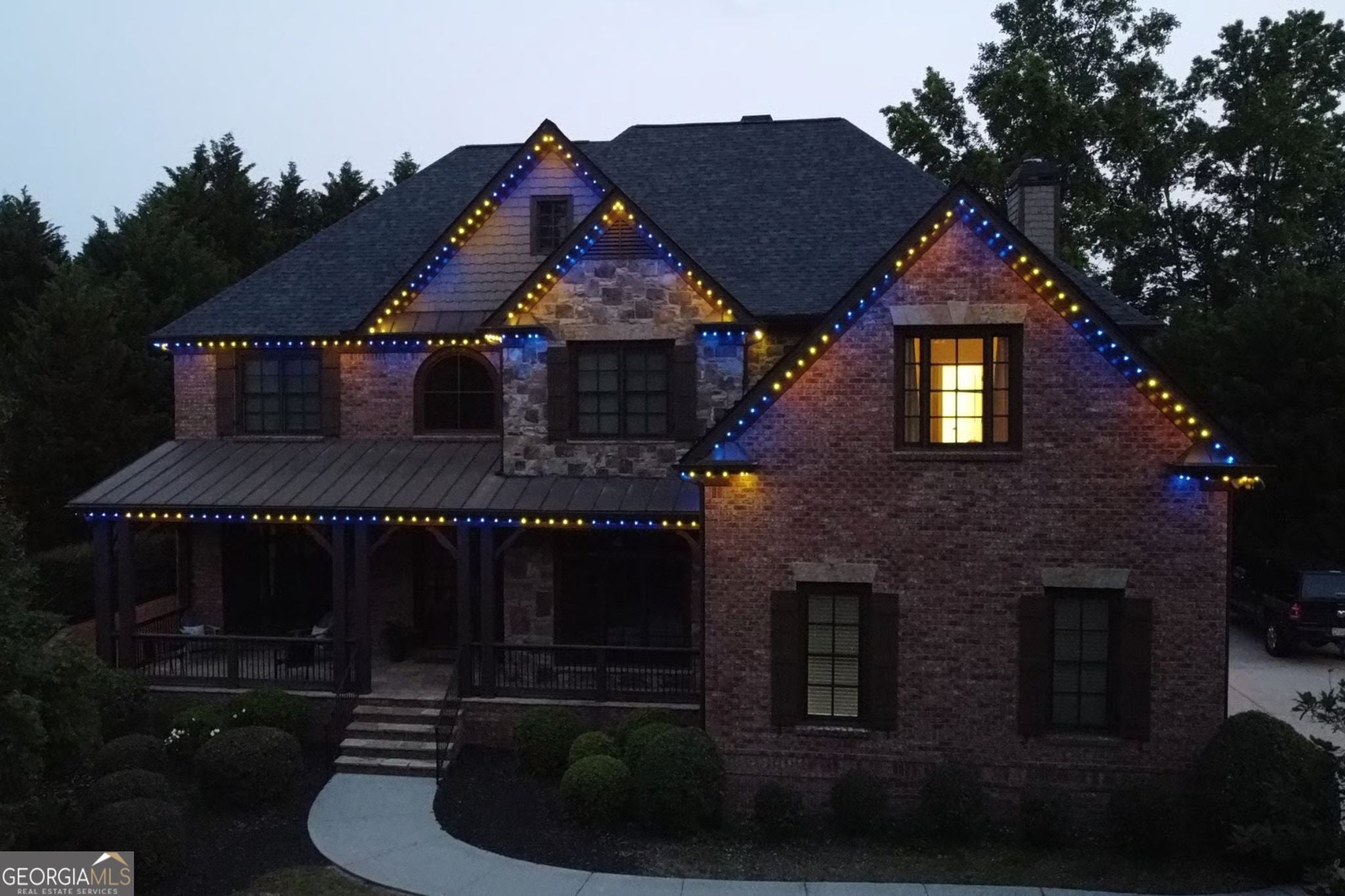 Cumming, Georgia, 30040, United States, 6 Bedrooms Bedrooms, ,7 BathroomsBathrooms,Residential,Active,1898201