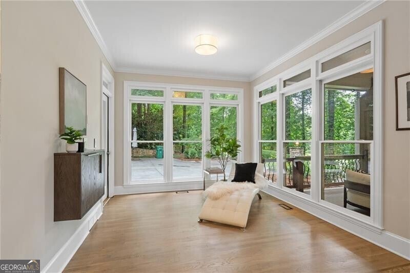 Johns Creek, Georgia, 30022, United States, 6 Bedrooms Bedrooms, ,5 BathroomsBathrooms,Residential,Active,1943817