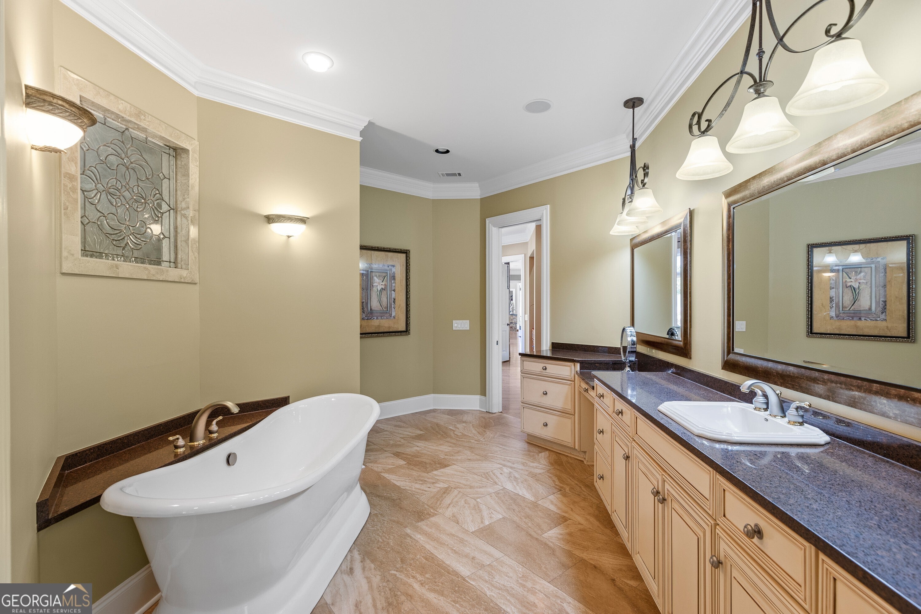 Flowery Branch, Georgia, 30542, United States, 4 Bedrooms Bedrooms, ,8 BathroomsBathrooms,Residential,Active,1929469