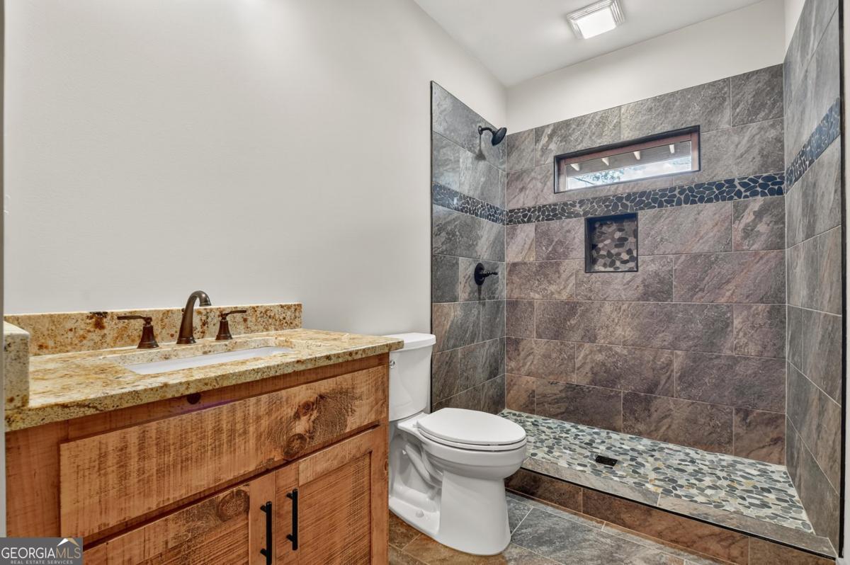 Ellijay, Georgia, 30540, United States, 4 Bedrooms Bedrooms, ,3 BathroomsBathrooms,Residential,Active,1971791