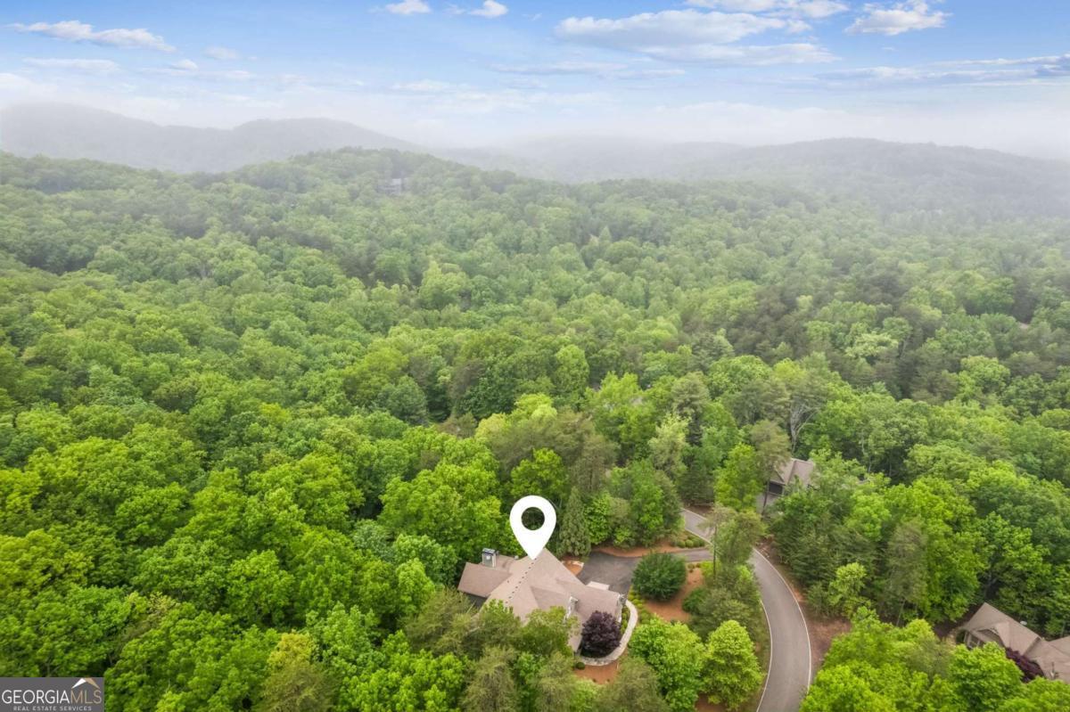 Big Canoe, Georgia, 30143, United States, 5 Bedrooms Bedrooms, ,6 BathroomsBathrooms,Residential,Active,1997550