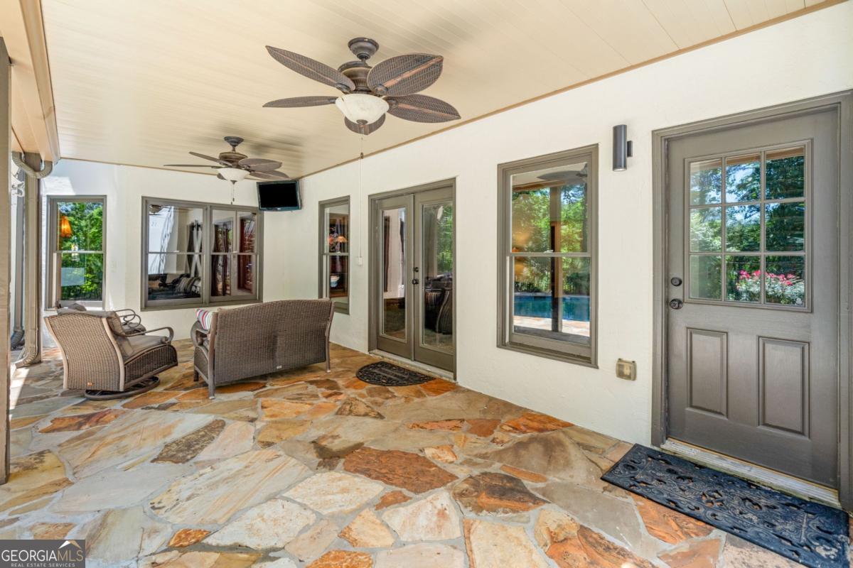Canton, Georgia, 30114, United States, 5 Bedrooms Bedrooms, ,5 BathroomsBathrooms,Residential,Active,1823975