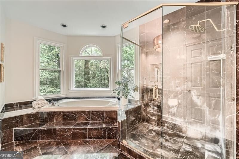 Roswell, Georgia, 30075, United States, 6 Bedrooms Bedrooms, ,6 BathroomsBathrooms,Residential,Active,1831832