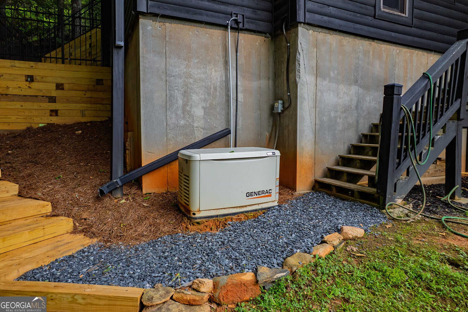 Ellijay, Georgia, 30536, United States, 6 Bedrooms Bedrooms, ,5 BathroomsBathrooms,Residential,Active,1936401